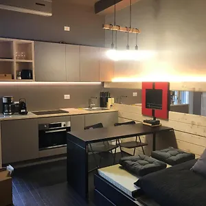 Apartment Spazio Luna, Milan