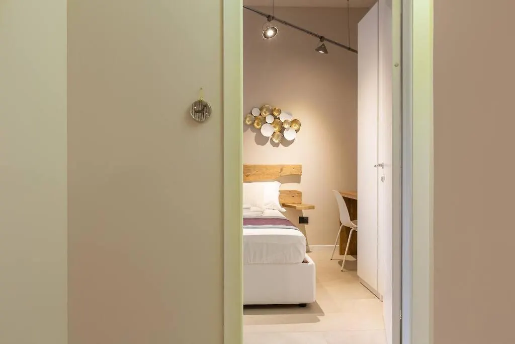 Sp15 -Isola- Super Large Apartment Milan