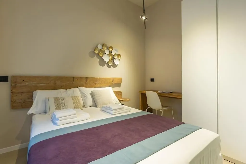 Sp15 -Isola- Super Large Apartment Milan