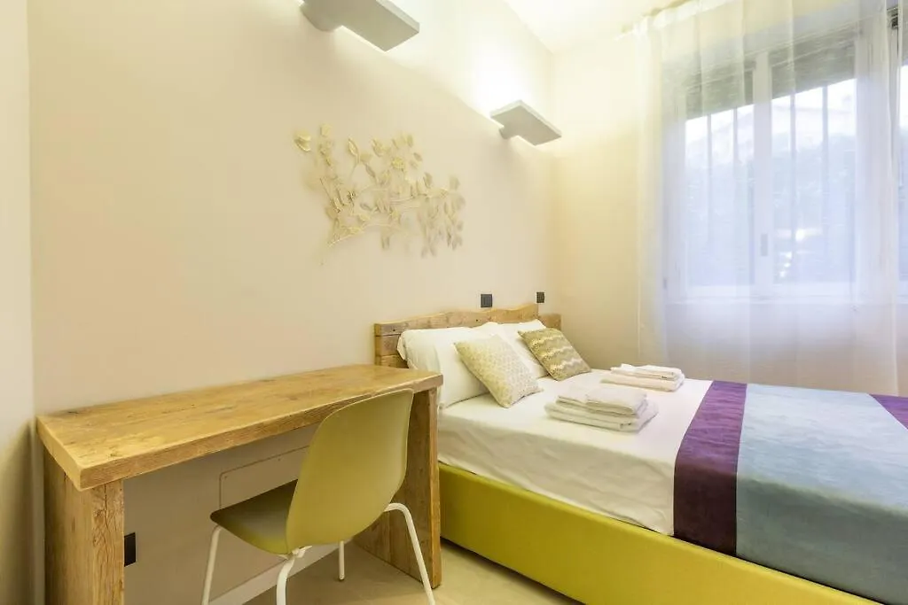 Sp15 -Isola- Super Large Apartment Milan