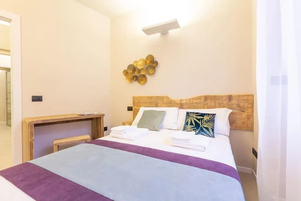 Sp15 -Isola- Super Large Apartment Milan